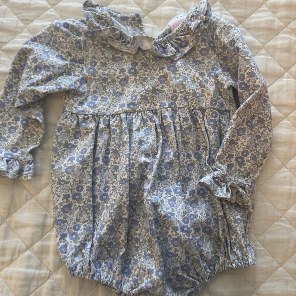 Stitchy Fish Floral Bubble